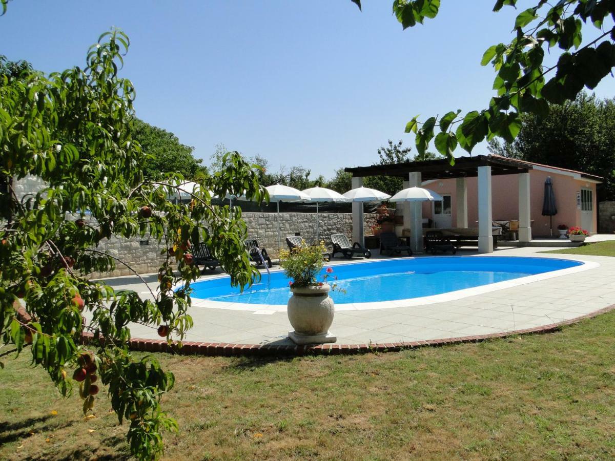 Apartments Villa Maran Umag Ngoại thất bức ảnh
